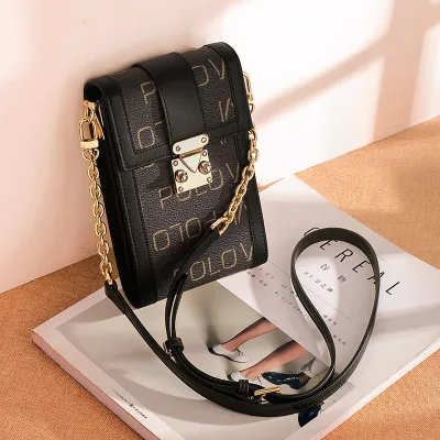 PRISMA CHARM WOMEN'S HAND BAG